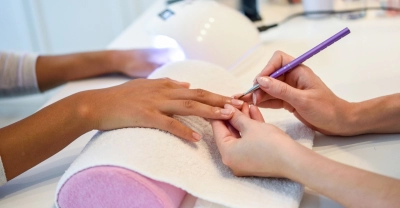 Curso de Manicura Combinada y Esmaltado Semipermanente