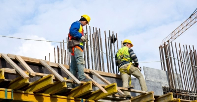 Técnico Auxiliar en Seguridad y Montaje en Altura: Estructuras, Andamios, Torres y Antenas + IA